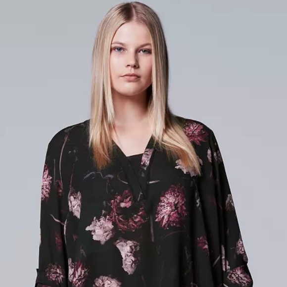 Simply Vera Vera Wang Tops - Simply Vera Vera Wang Black Floral Blouse Sz XL